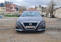 نيسان ألتيما